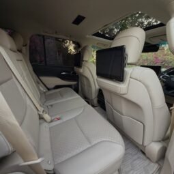 
										Toyota Land Cruiser ZX LC300 full									