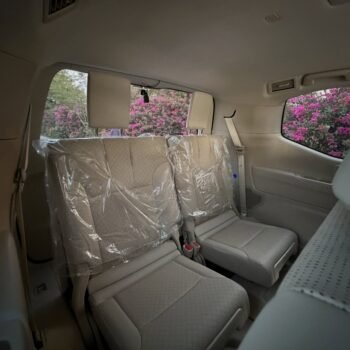 Toyota Land Cruiser ZX LC300