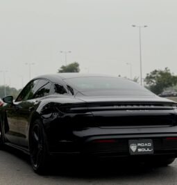 Porsche Taycan Turbo