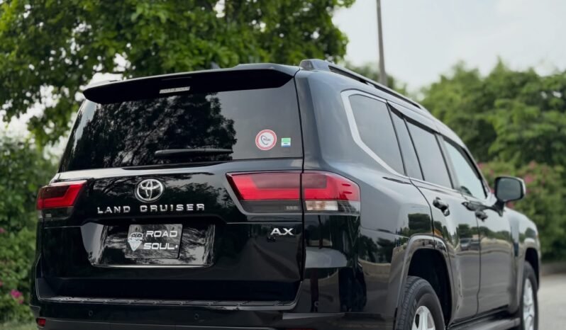 
								Land Cruiser AX full									