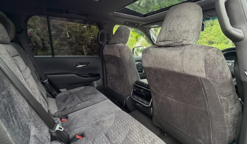 
								Land Cruiser AX full									