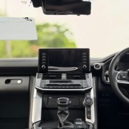 
										Land Cruiser AX full									