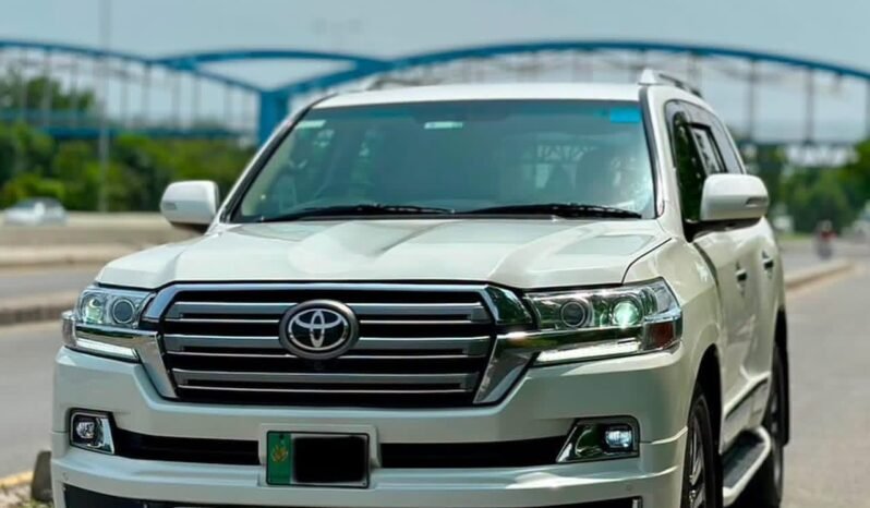 
								Land Cruiser AX-G full									