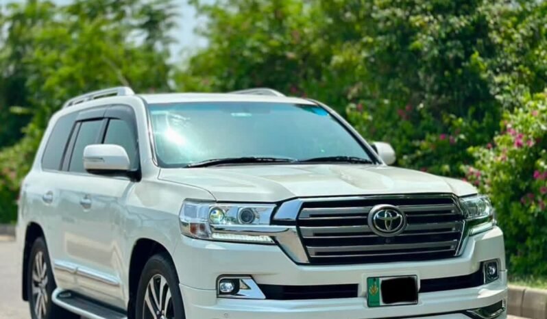 
								Land Cruiser AX-G full									