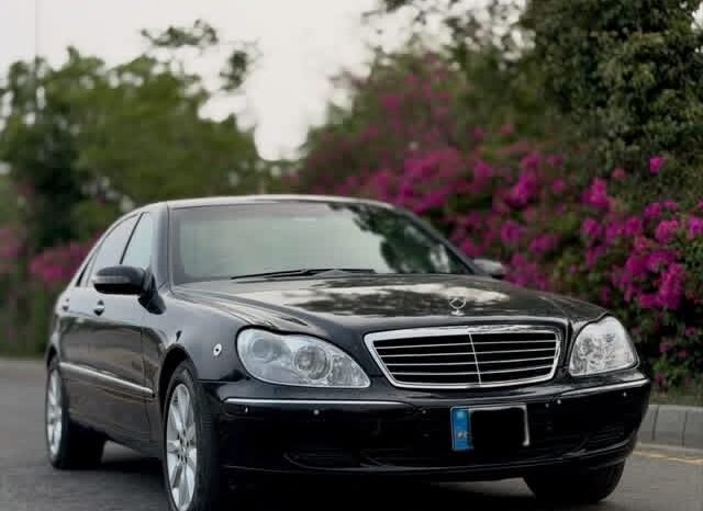 
								Mercedes Benz S600 Guard full									