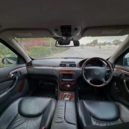 
										Mercedes Benz S600 Guard full									