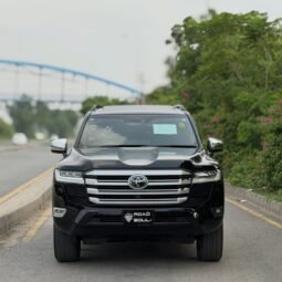 Toyota Land Cruiser LC300