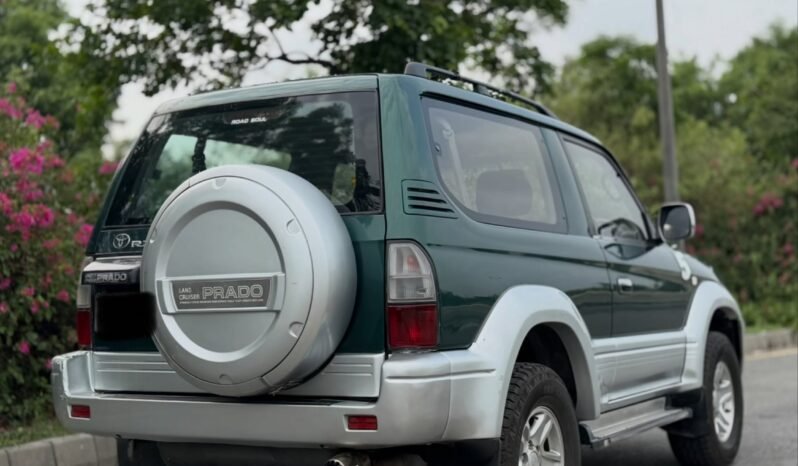 
								Toyota Prado RZ full									
